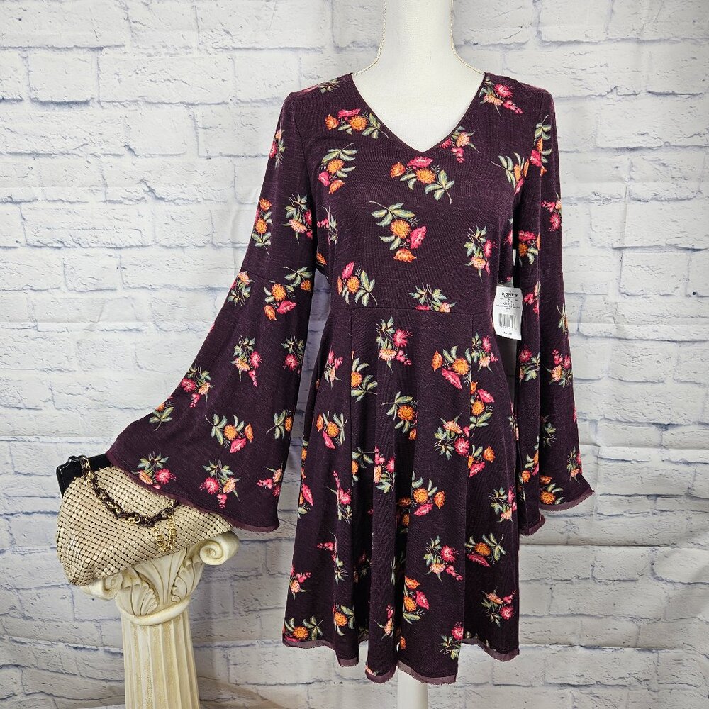 NWT American Rag Size XL Maroon Floral V-Neck Long Bell Sleeve Knit Dress Boho